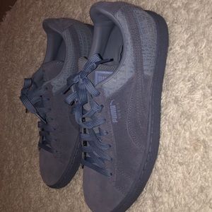 Puma Suede Sneakers
